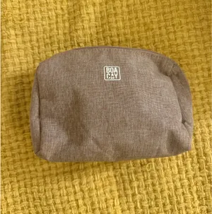 Boa Cay Purple Toiletry & Makeup Bag Set thumbnail 7