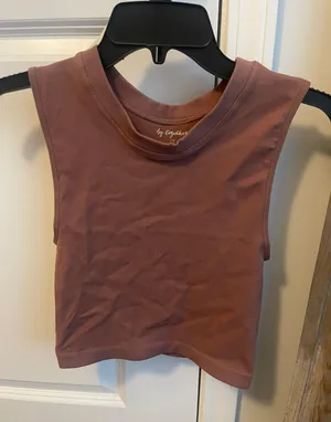 High Neck Crop Tank Multiple Size M thumbnail 1