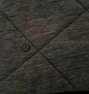 Lululemon Reversible Jacket Black Grey thumbnail 2