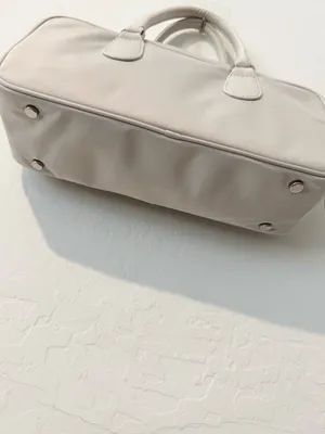 Wilfred Aritzia Lina Bag Ivory Matte Pearl Satin Bowler Zip Handbag 90s Coquette thumbnail 7
