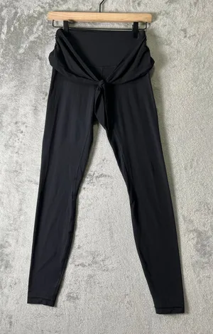 Lululemon Align Pant 28" Wrap Waist Black Size 6 High Rise Athleisure thumbnail 1