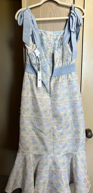 Boutique Floral Midi Dress thumbnail 2