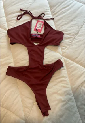 Edikted Burgandy Bodysuit  thumbnail 5