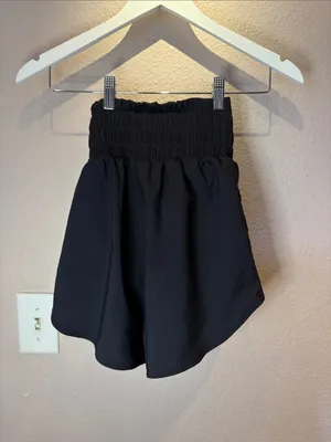 Nike Women's One Dri-FIT Ultra High-Waisted 3" Brief-Lined Shorts XS Black thumbnail 4