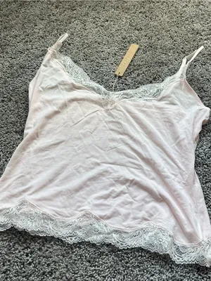 SKIMS Barely Pink Lace-Trim Camisole Tank thumbnail 2