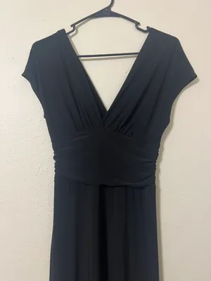 Flattering Long Black Dress Size M thumbnail 5