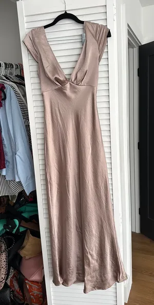 Amazon Dress thumbnail 1