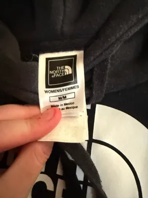 The North Face Hoodie Women’s Medium thumbnail 2