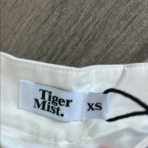 Tiger Mist aliyah short thumbnail 3