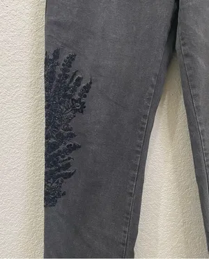 FREE PEOPLE We The Free OB737354 Embroidered Girlfriend Jeans Size 29 thumbnail 11