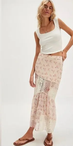 Free People Daniella Lace Maxi Skirt. NWT M ($128) thumbnail 1