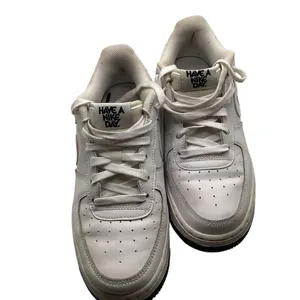 Nike Air Force 1 Low top Have a Nike Day Size 7.5 thumbnail 13