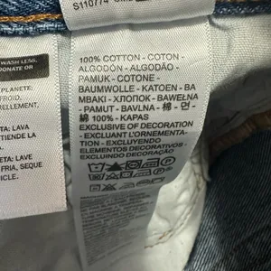 Levis 501 Jeans Womens 26x30 Premium Denim High Rise Button Fly Blue Medium Wash thumbnail 7