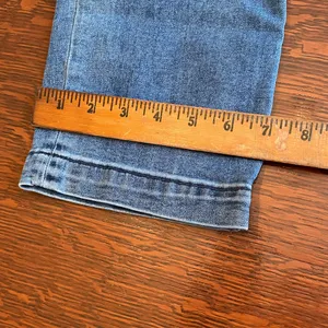 Kut from the Kloth Dark Blue wash cropped straight leg size 8 thumbnail 9