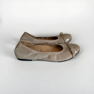 Vionic Neva Women's US 9 Taupe Suede Patent Cap Toe Buckle Ballet Flats thumbnail 3