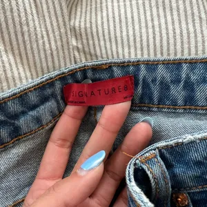 Ripped cropped Jeans Size 26 thumbnail 7