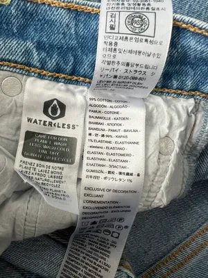 Levi’s Ribcage Straight Ankle Jeans 25 thumbnail 8