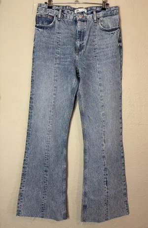 Zara Light Wash Flare Jeans Size EUR 44 / USA 34 thumbnail 1