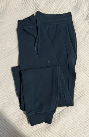 Lululemon scuba jogger thumbnail 1
