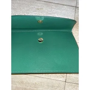 LOVEVOOK Green Synthetic Saffiano Leather Clutch Wristlet‎ No Handle 9.5x6.5" thumbnail 4