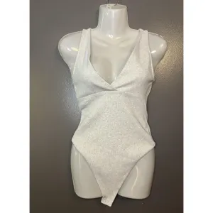 American Eagle Outfitters Bodysuit Womens Medium Gray Ribbed V Neck Tank thumbnail 2