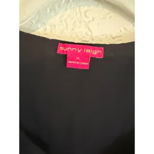 Sunny Leigh Peplum Blouse Black XL Women Embroidered V-Neck Boho Peasant Top thumbnail 4