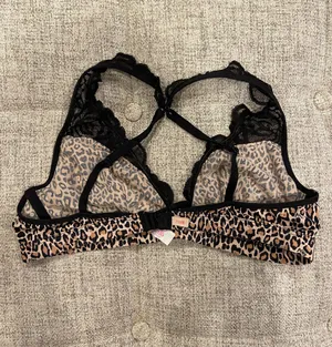 Victoria's Secret PINK Bralette thumbnail 3