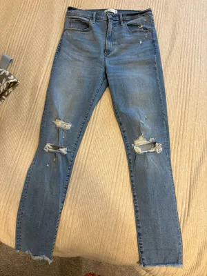 Abercrombie High-Rise Jeans thumbnail 1