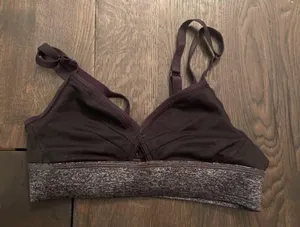 Lululemon *NO TAG* Black Sports Bra XS/S thumbnail 1