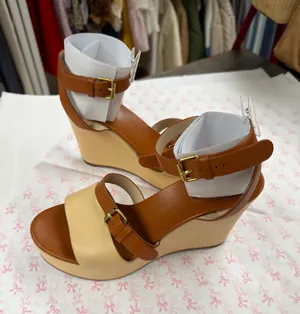 Chloé Wedge Leather Sandals thumbnail 1