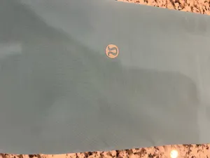 Lululemon Wunder Train High-Rise 28" Leggings thumbnail 3