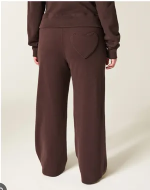 Hollister Heart Pocket Low Rise Sweatpants thumbnail 2