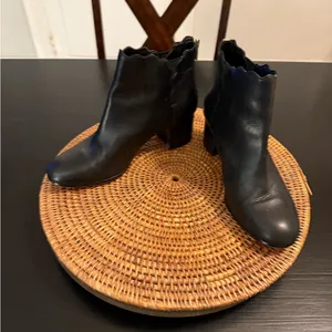 Lands' End Black‎ Ankle Booties thumbnail 6