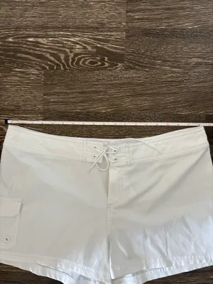White swim shorts Size XL thumbnail 4