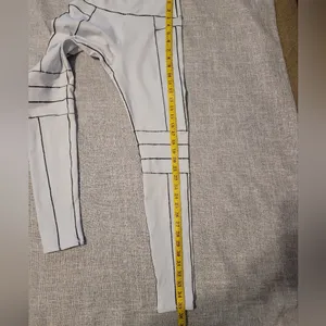 Alo Yoga leggings thumbnail 6
