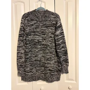 Old Navy Women's XXL Black White Marled‎ Mock Neck Long Sleeve Sweater thumbnail 2