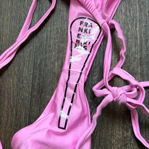 Alo x Frankie's Bikinis 90s Pink Bikini Bottom thumbnail 5