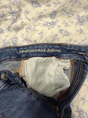 American Eagle Jeans thumbnail 2