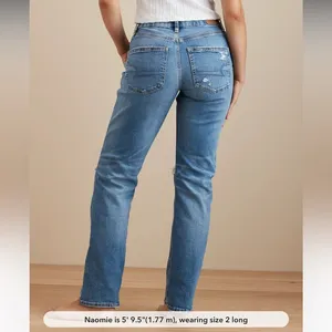 NWT Curvy Straight American Eagle Jeans 
Size:2 thumbnail 2