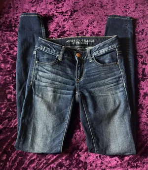 American Eagle Outfitters Skinnies thumbnail 1