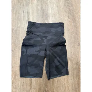 Lululemon Base Pace High Rise Short 8' Women's Camo Deep Coal Sz 4 Black Stretch thumbnail 3