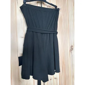 NWT Lulus Leisurely Moments Black Ribbed Knit Strapless Lounge Romper Casual M thumbnail 6