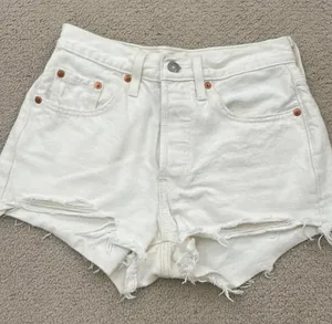 Levi’s 501 Shorts thumbnail 1
