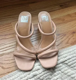 Dolce Vita Heels thumbnail 3
