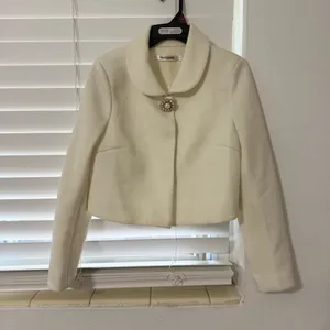 Elegant Cream Women's Jacket In S thumbnail 3