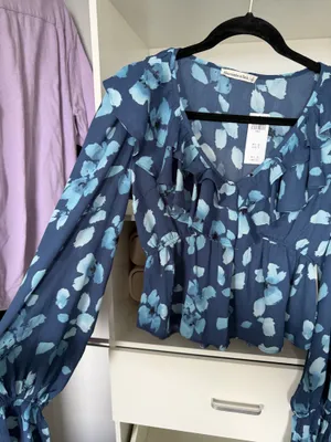 Abercrombie Blue Ruffle Top thumbnail 3