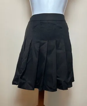 Romwe Skirt Size 6 Black Pleated Lightweight Mini Stretch Waistband New With Tag thumbnail 1