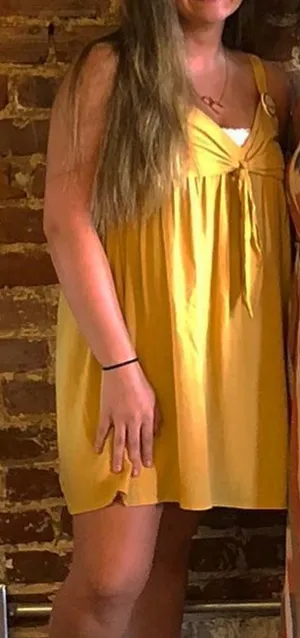Boutique dress thumbnail 1