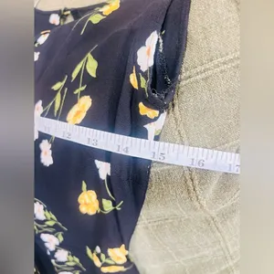 REFORMATION Black Floral Print WELLFLEET V-Neck Cutout Back Midi Dress thumbnail 14