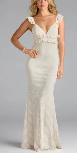 White maxi dress Size XS thumbnail 1